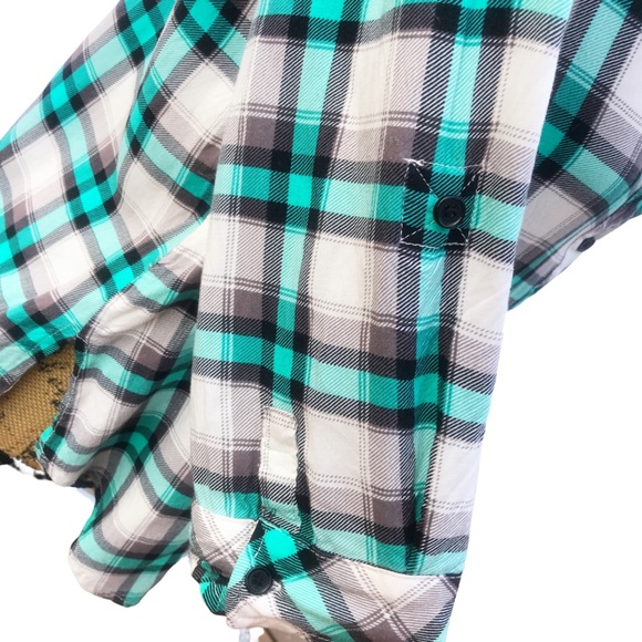 BONGO Green White Plaid 3/4 Pin Up Sleeve Button Up Shirt Sz L - Picture 9 of 10